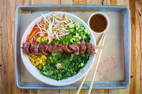 RED STIX STREET FOOD VISITORS GUIDE Welcome! .